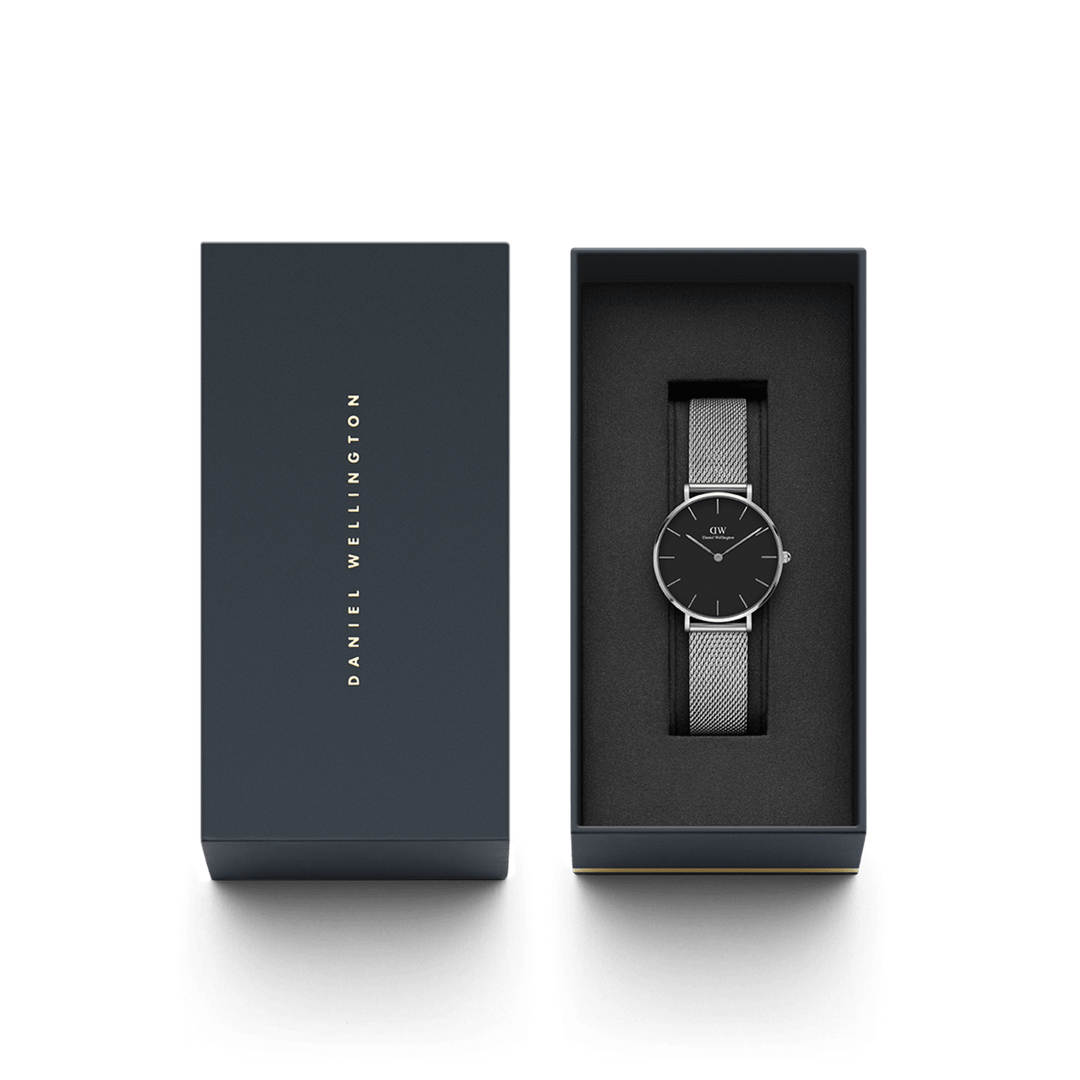 Daniel Wellington Petite 32 Silver & Black Watch