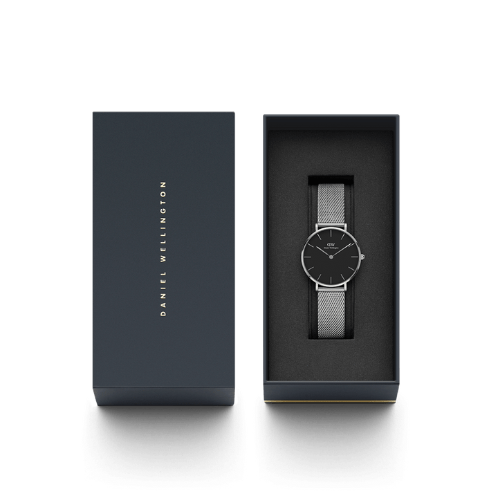 Daniel Wellington Petite 32 Silver & Black Watch