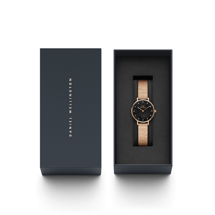 Daniel Wellington Petite 28 Lumine Rose Gold Mother of Pearl Black Watch