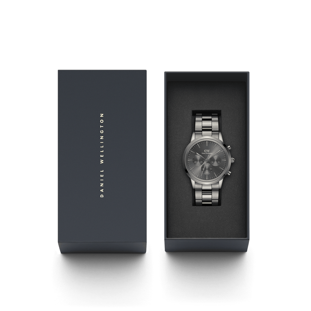 Daniel Wellington Iconic Chronograph 42 Link Anthracite-Grey Sunray Watch