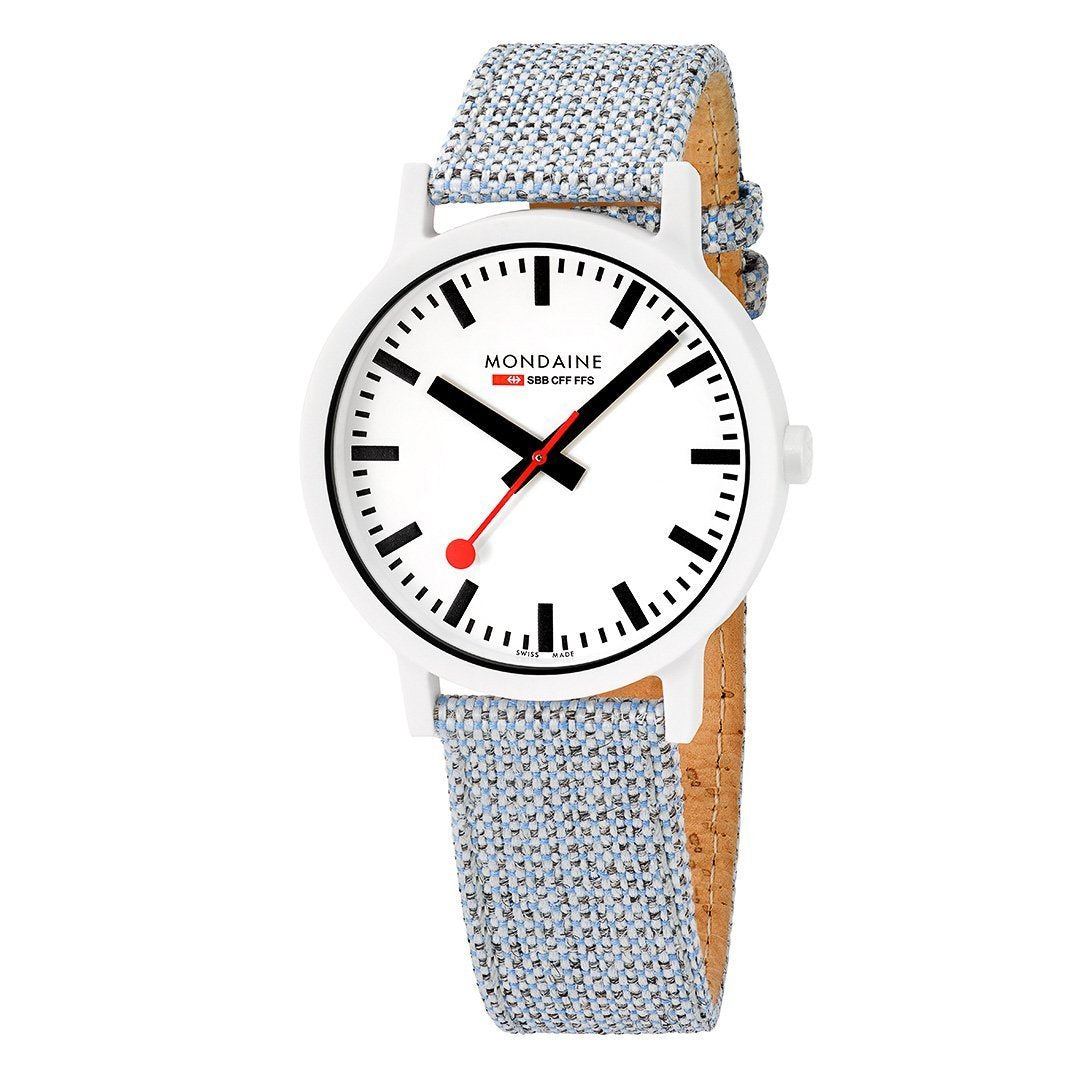 Mondaine Official Swiss Railways essence