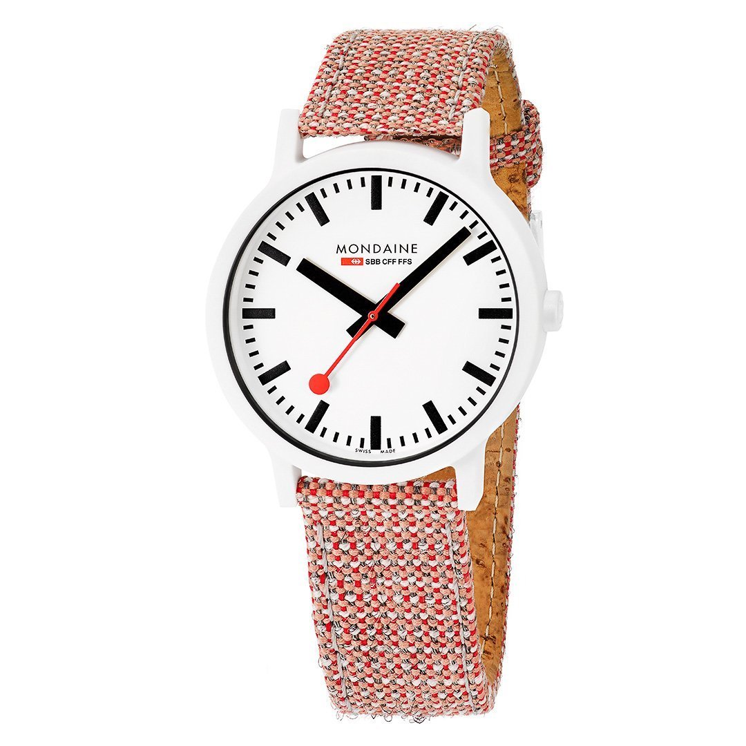 Mondaine Official Swiss Railways essence